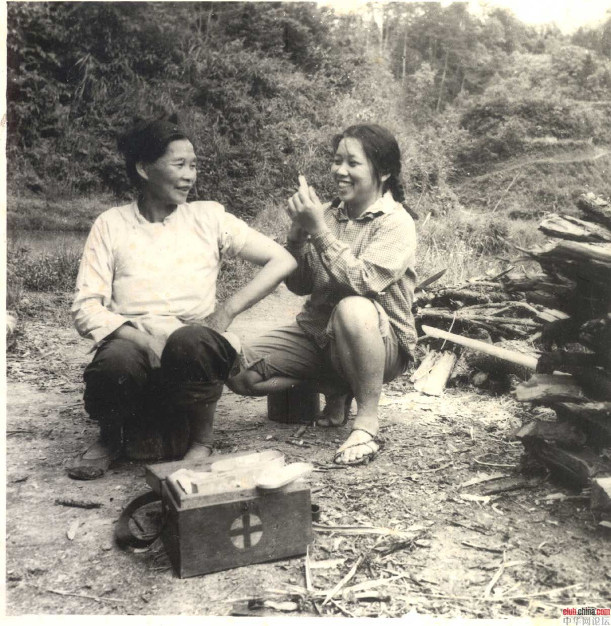 images/Einführung-in-die-politische-Geschichte-Chinas/06-entwicklung-durch-revolution-014.png